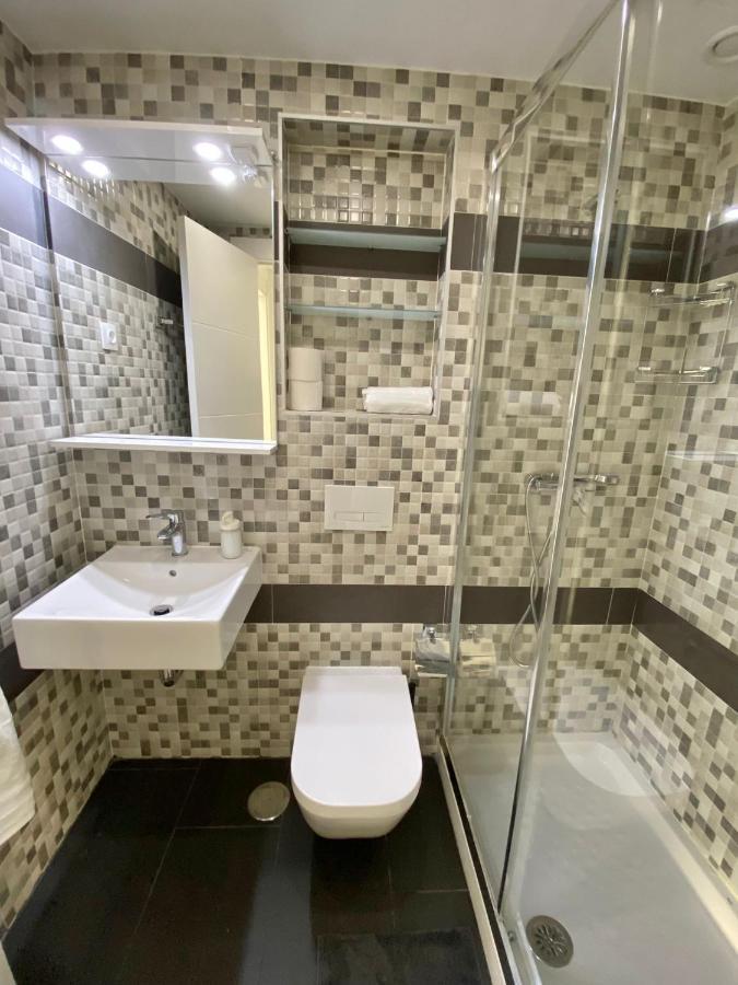 מדריד Apartamentos Carabanchel מראה חיצוני תמונה